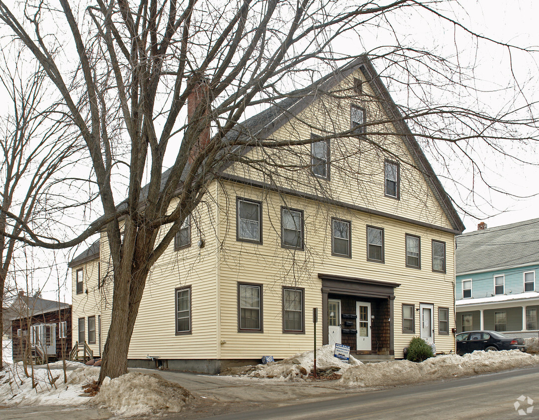 Building Photo - 38 Gage St