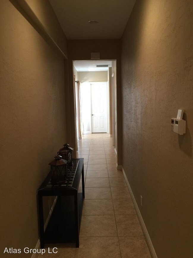 Building Photo - 2741 Kilwinning Dr