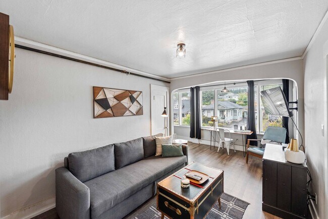 Foto del edificio - Coos Bay Apartments at Heritage House #1: Pet-Friendly Comfort