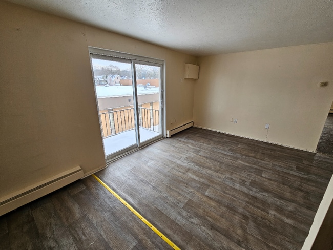 Photo - 13540 Superior Rd Apartment