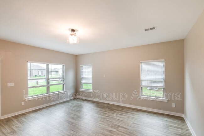 Building Photo - 11104 Summerchase Lp