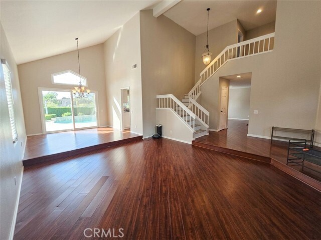Foto del edificio - 15781 Sleepy Oak Rd