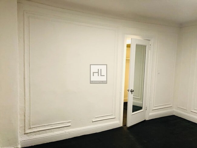 Building Photo - LEXINGTON AVENUE