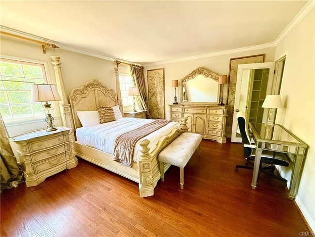 Building Photo - 2510 Lorain Rd