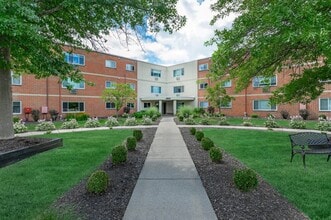 Building Photo - Norstar Apartments