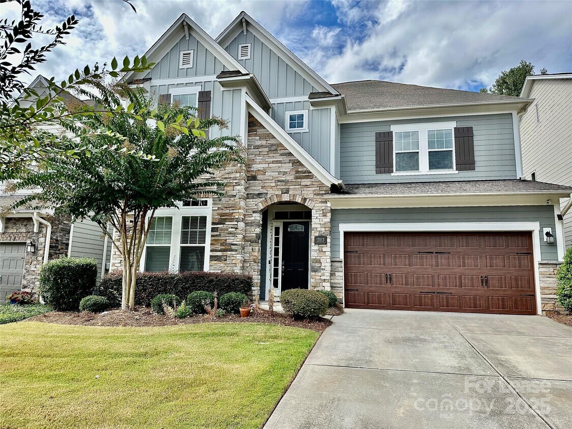 Foto principal - 13113 Kornegy Dr