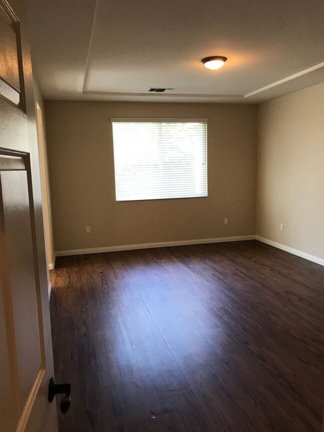 Building Photo - 11633 Morgan Hill Dr