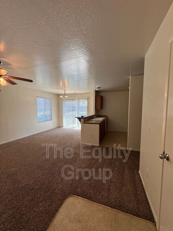 Building Photo - 1714 Paseo Del Lago