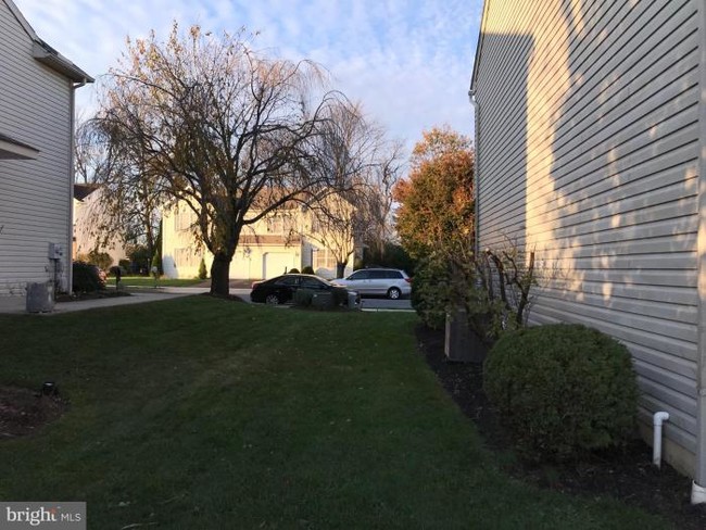 Building Photo - 3 bedroom in Reading PA 19608