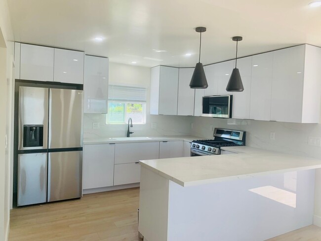 Building Photo - ***NEW CONSTRUCTION***  3BD/2BA AVAILABLE ...