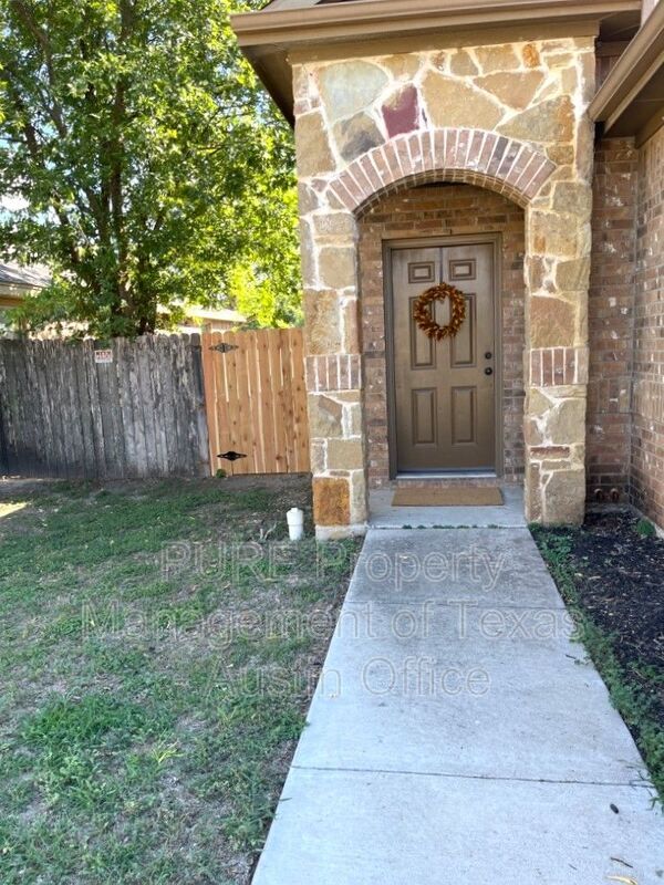 Building Photo - 1148 Brendon Lee Ln