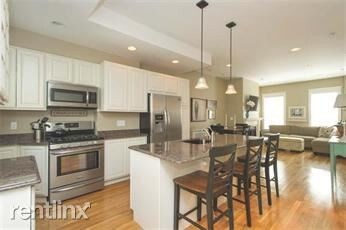 Primary Photo - 2 br, 2 bath Condo - 40 Mystic St # 1