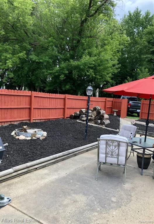 Foto del edificio - 495 W Seymour Lake Rd