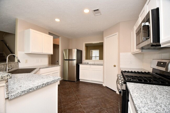 Foto del edificio - 5418 Cinnamon Lake Dr