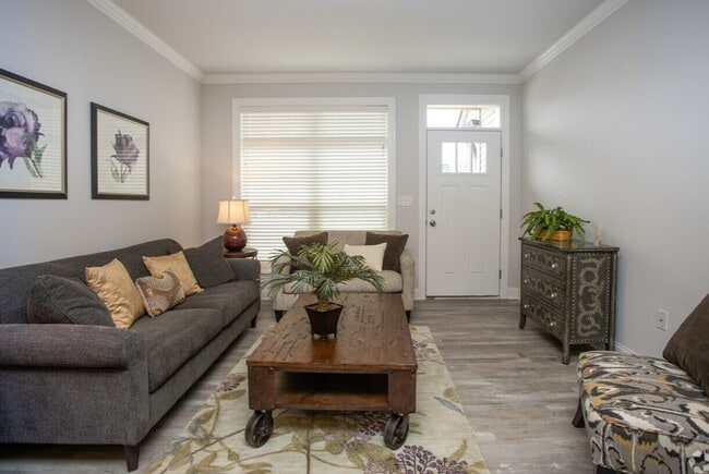 Building Photo - The Preserve at West Creek