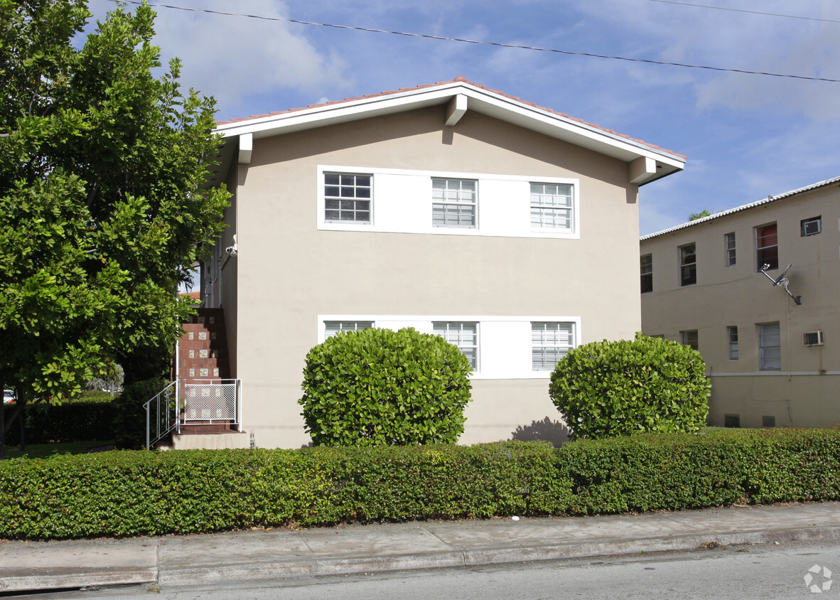 Foto del edificio - Gables Court Apartments