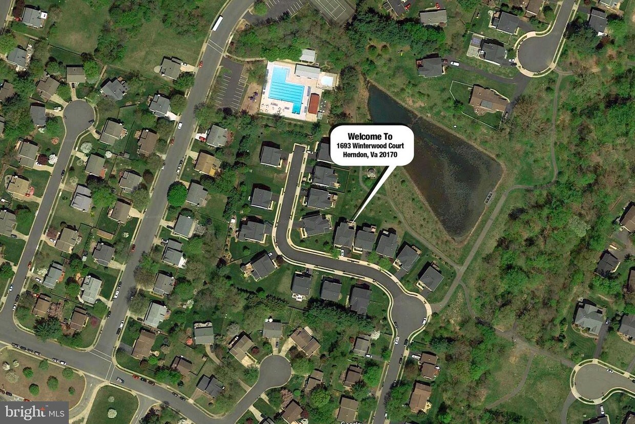 1693 Winterwood Ct Unit BASEMENT, Herndon, VA 20170 Room for Rent in
