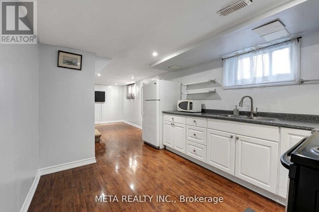 Building Photo - 53 Beatty Rd