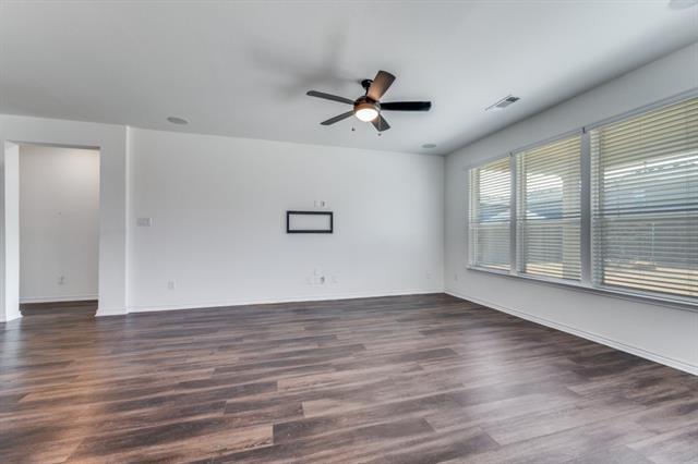 Building Photo - 916 Waggoner Dr