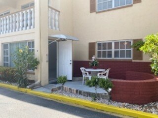 Foto del edificio - 3704 Broadway