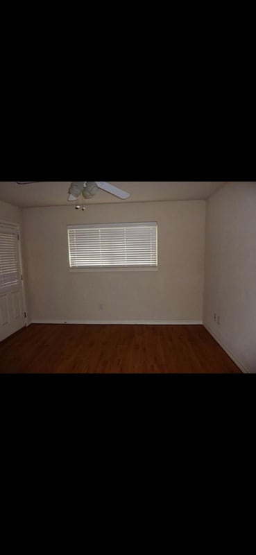 Building Photo - 4004 Carrera Ln