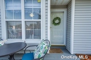 Building Photo - 137 Windward Dr