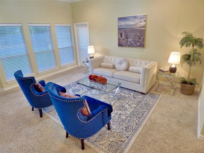 Foto del edificio - 8118 Grandview St