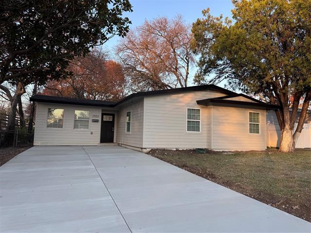 Foto del edificio - 2553 Wicker Ave