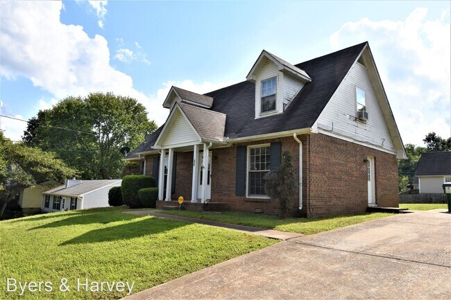Foto del edificio - 4 br, 2 bath House - 604 Bay Lane