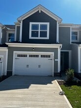 Building Photo - 168 Kobus Ct