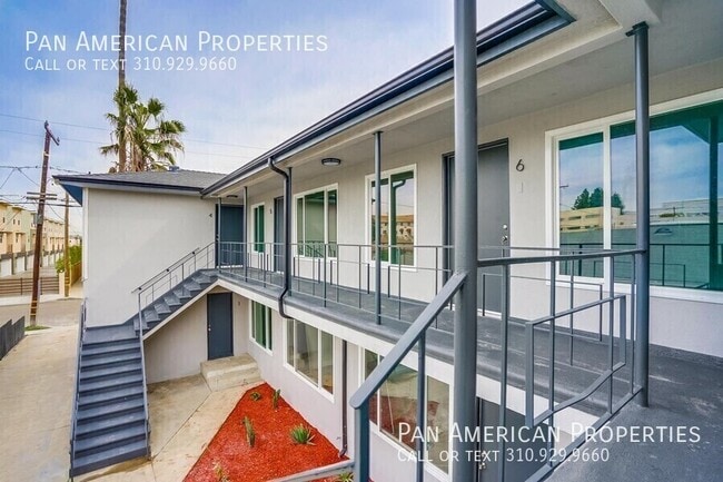 Foto del edificio - 11853 Manor Dr