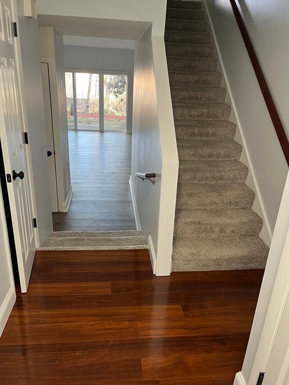 Foto del edificio - 37 Highwood Dr