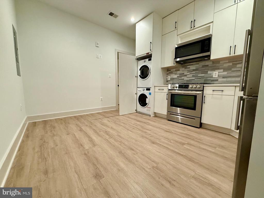 Foto principal - 256 15th St SE