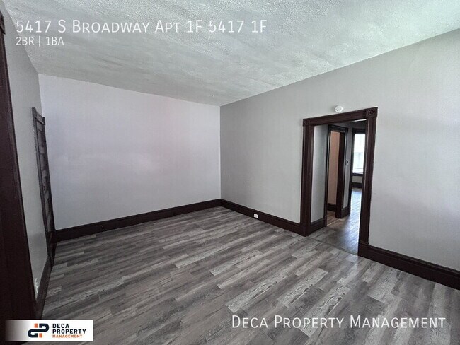 Foto del edificio - 5417 S Broadway