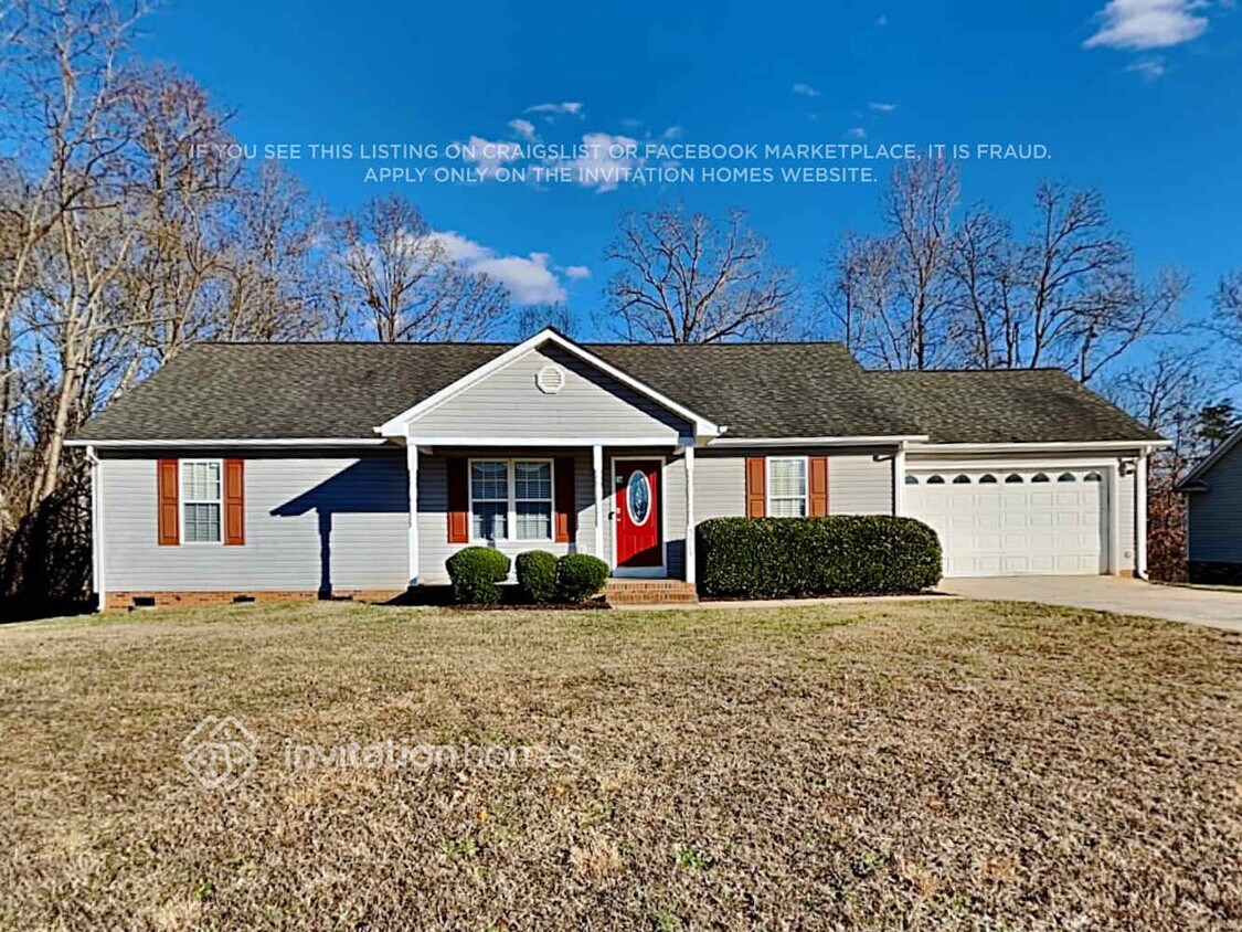 Foto principal - 5311 Oaktree Dr