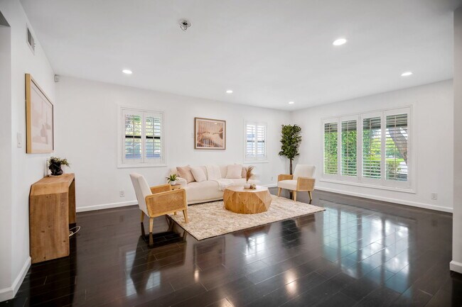 Foto del edificio - 2170 Linnington Ave