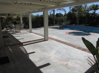 Building Photo - 30165 Corte Carrizo