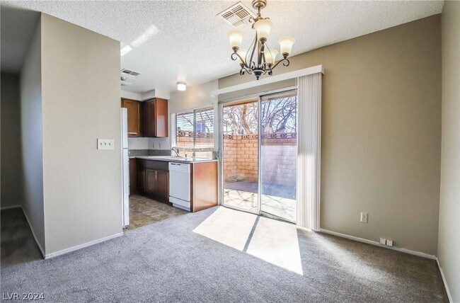 Building Photo - 6112 Meadow Haven Ln