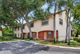 Building Photo - 2880 Coral Springs Dr