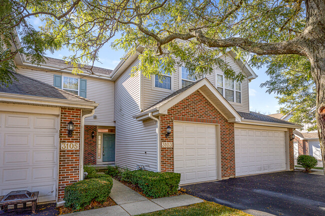 Building Photo - 3103 Anton Dr