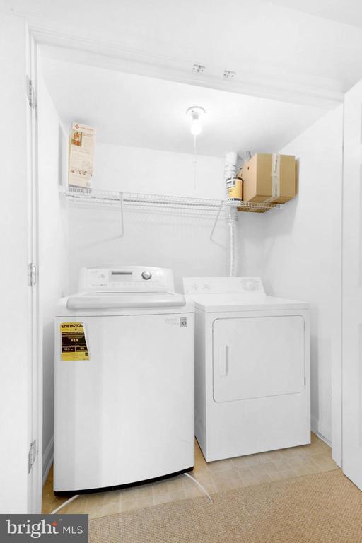 Foto del edificio - 11421 Abner Ave