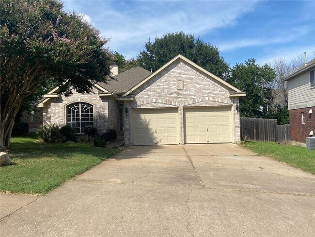 Foto del edificio - 8213 Montoya Cir