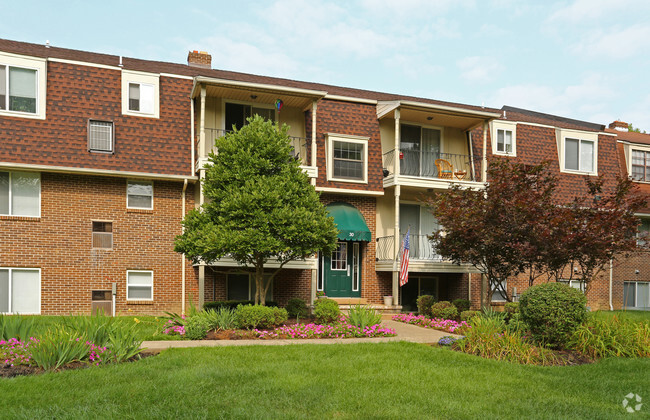 Fairway Park Apartments & Townhomes Rentals - Wilmington, DE ...