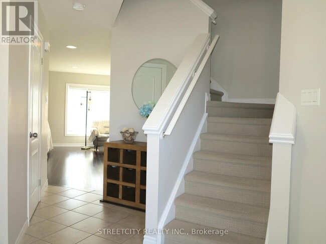 Building Photo - 1533 Healy Rd