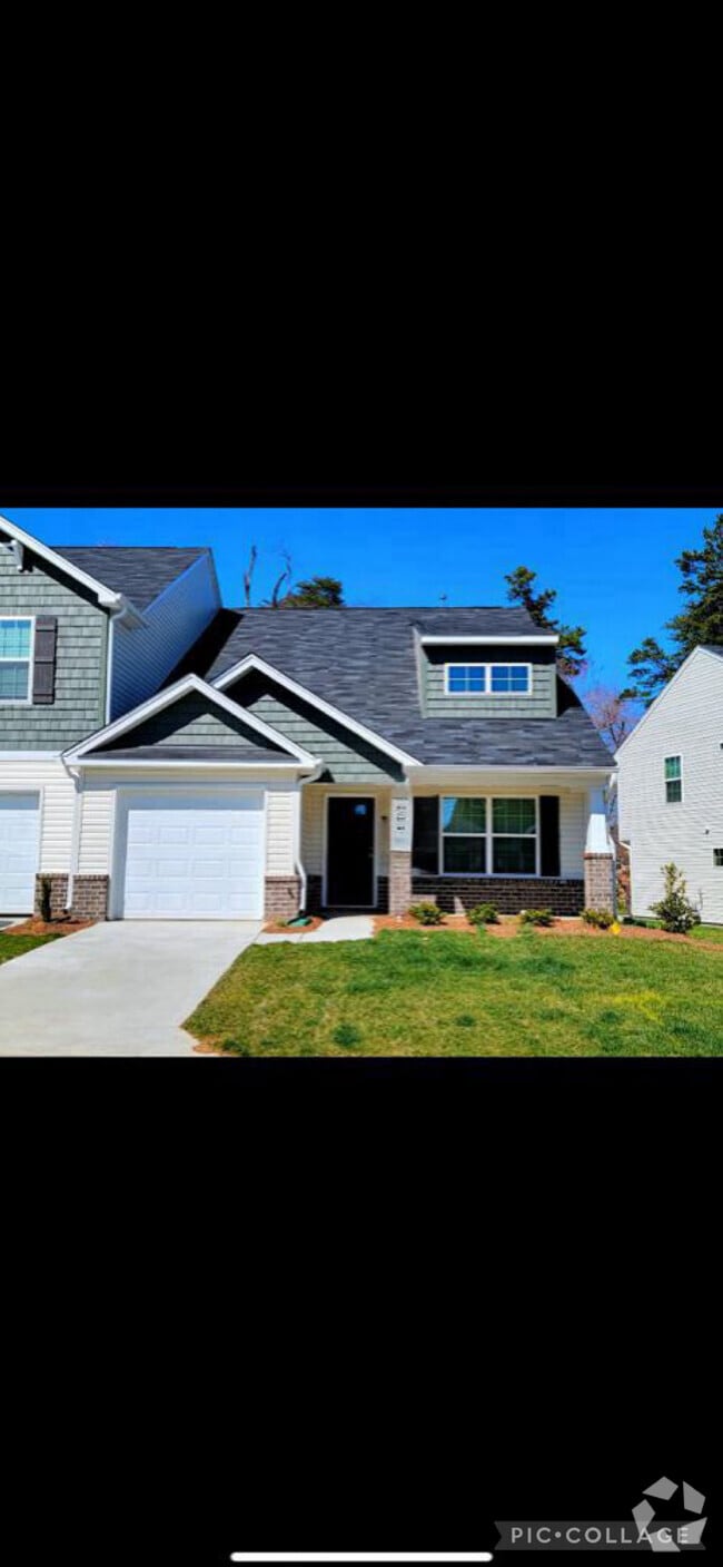Building Photo - 3837 Copperfield Ct
