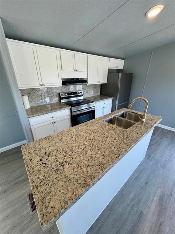 Building Photo - 9017 Taub Rd