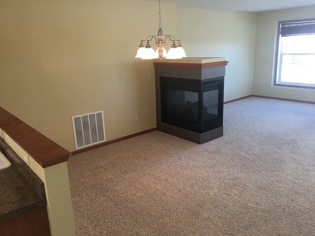 Foto del edificio - 901 Ledgestone Dr