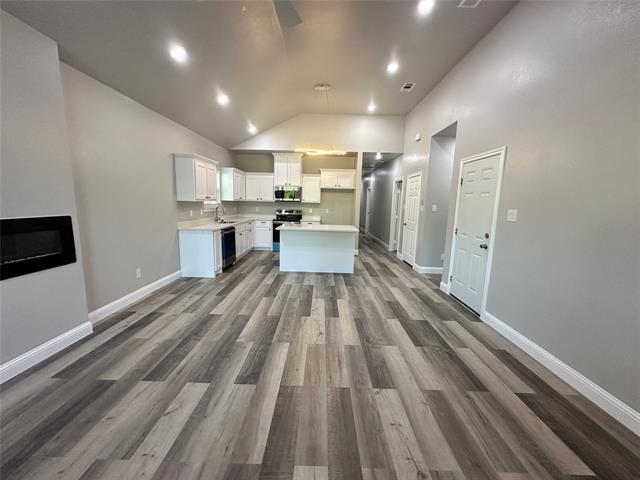 Foto del edificio - 2307 McDougal St