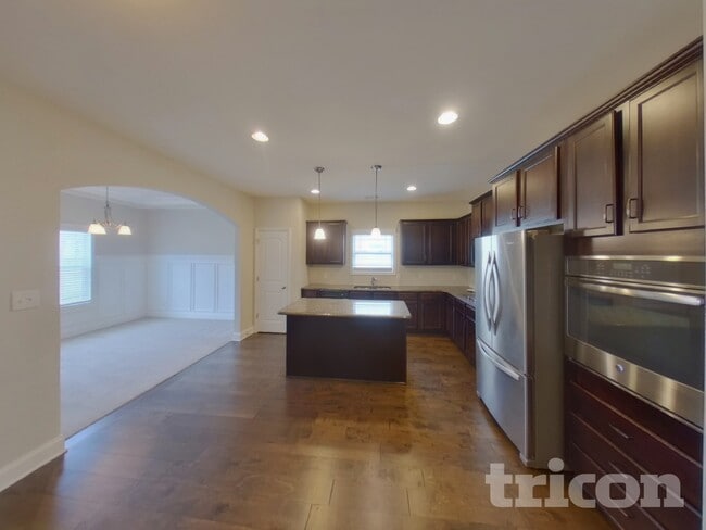 Building Photo - 2925 Cason Ln