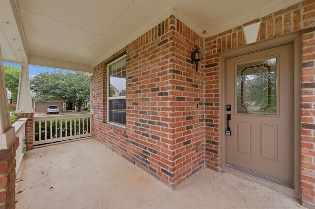 Foto del edificio - 1136 Beechwood Dr